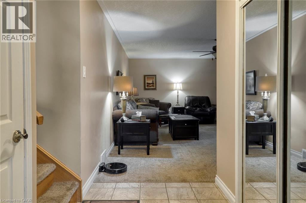












108 QUEENSWAY Drive

,
St. Jacobs,




Ontario
N0B2N0

