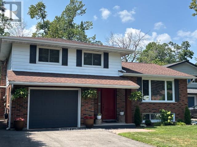 












636 BROADVIEW AVENUE

,
Orillia,




Ontario
L3V6N8

