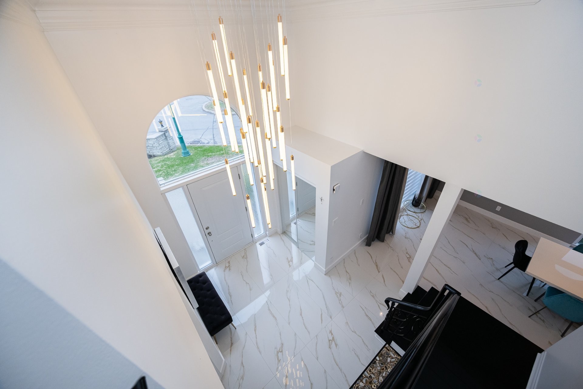 









1097


Av. des Géraniums

,
Laval (Sainte-Dorothée),




QC
H7Y2B7

