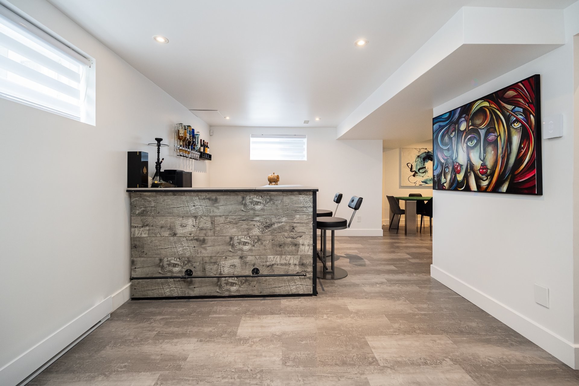 









1097


Av. des Géraniums

,
Laval (Sainte-Dorothée),




QC
H7Y2B7

