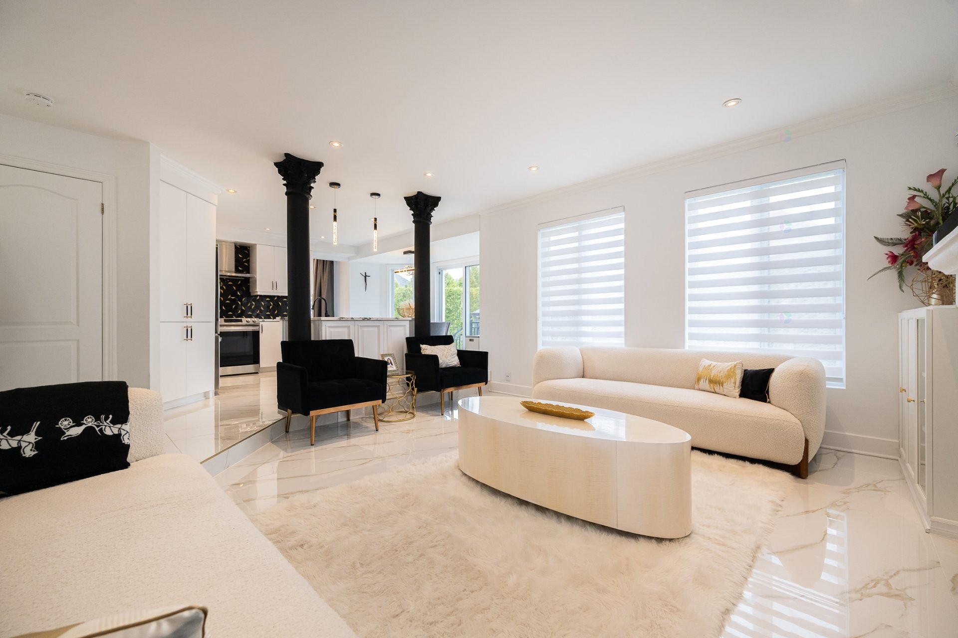 









1097


Av. des Géraniums

,
Laval (Sainte-Dorothée),




QC
H7Y2B7

