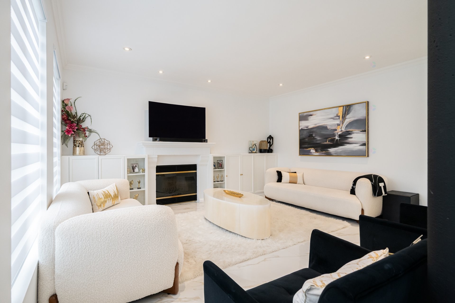 









1097


Av. des Géraniums

,
Laval (Sainte-Dorothée),




QC
H7Y2B7

