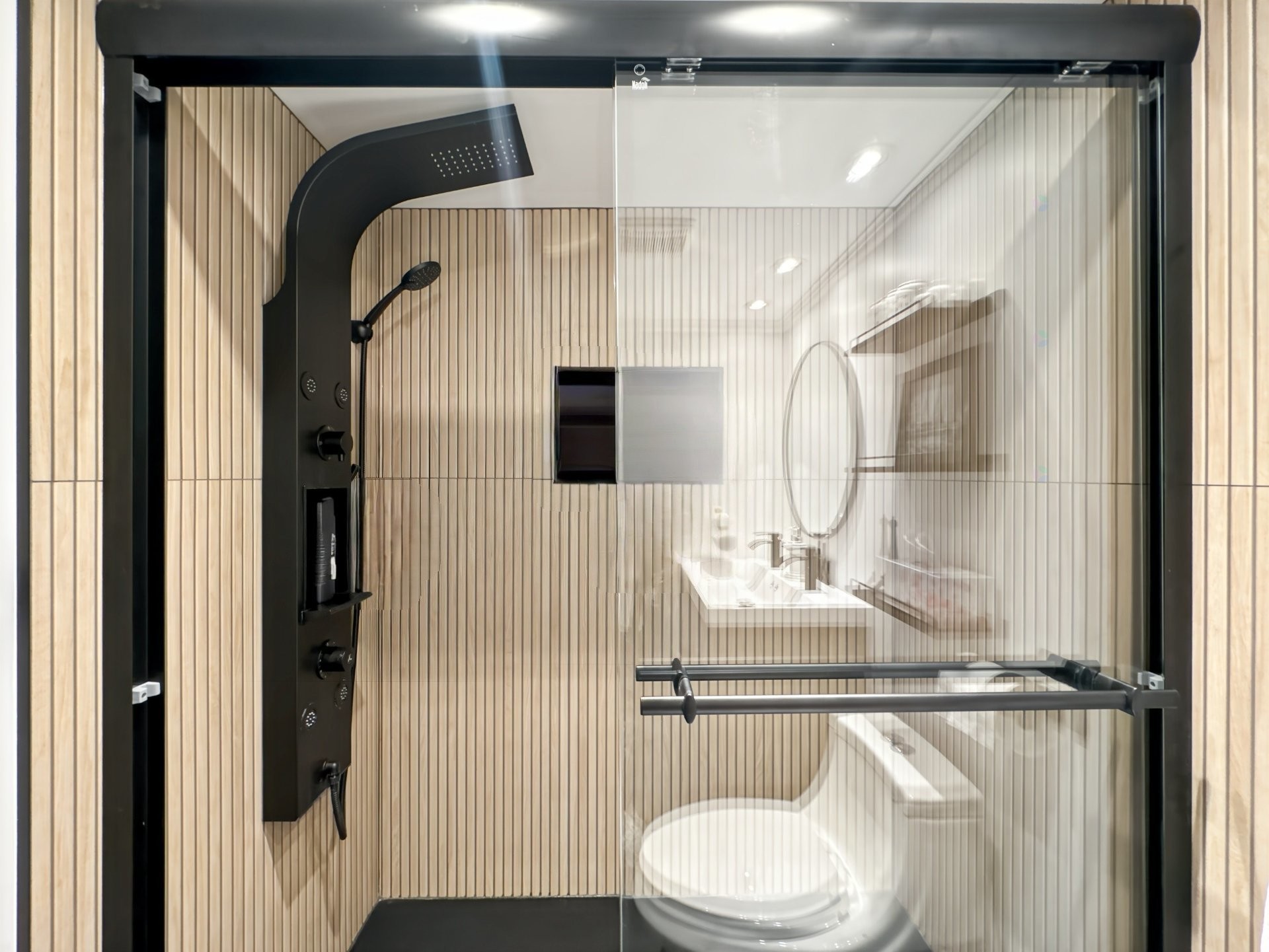 









8145


Boul. St-Laurent

, 705,
Brossard,




QC
J4X2A3

