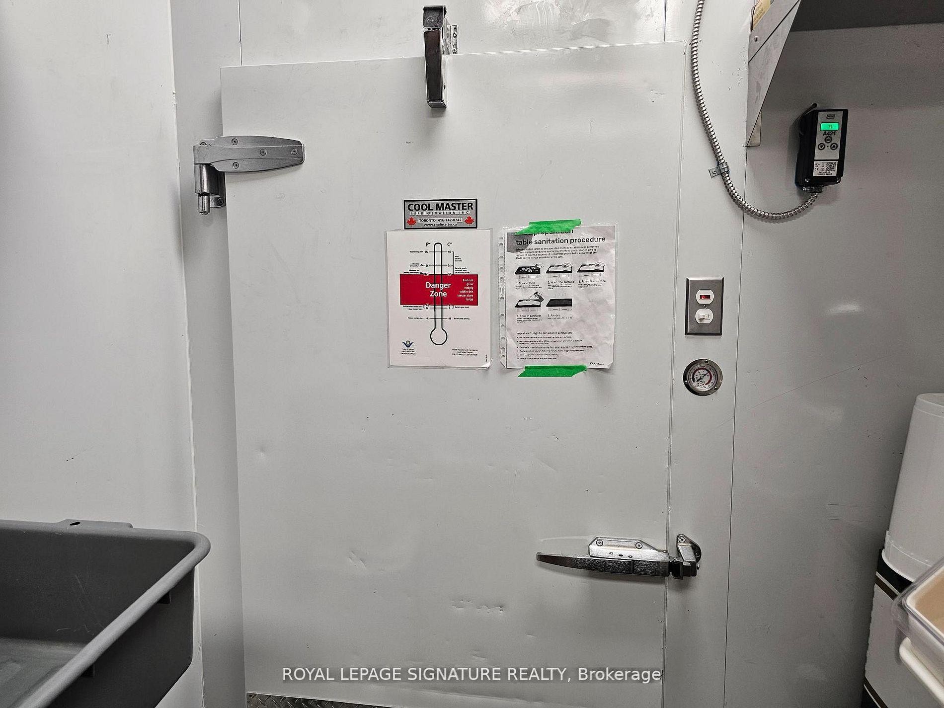 









308


King

Street North,
Waterloo,




ON
N2L 3V2

