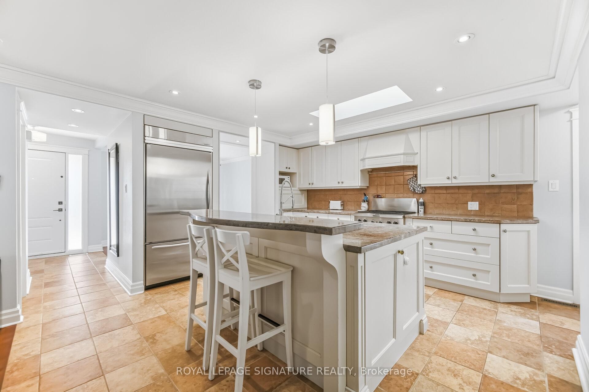









34


Lorraine

Crescent,
Brampton,




ON
L6S 2R7

