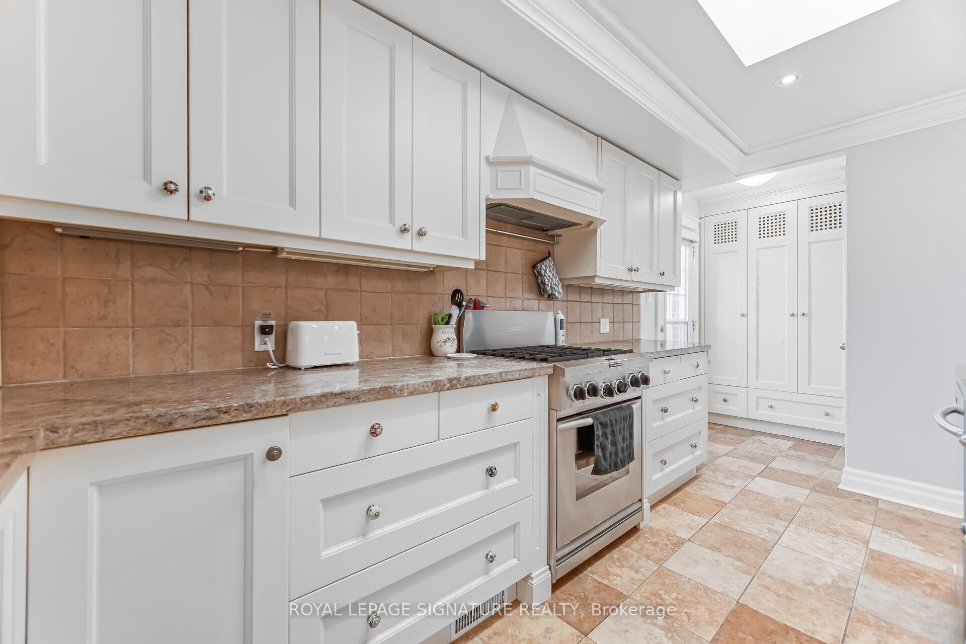 









34


Lorraine

Crescent,
Brampton,




ON
L6S 2R7

