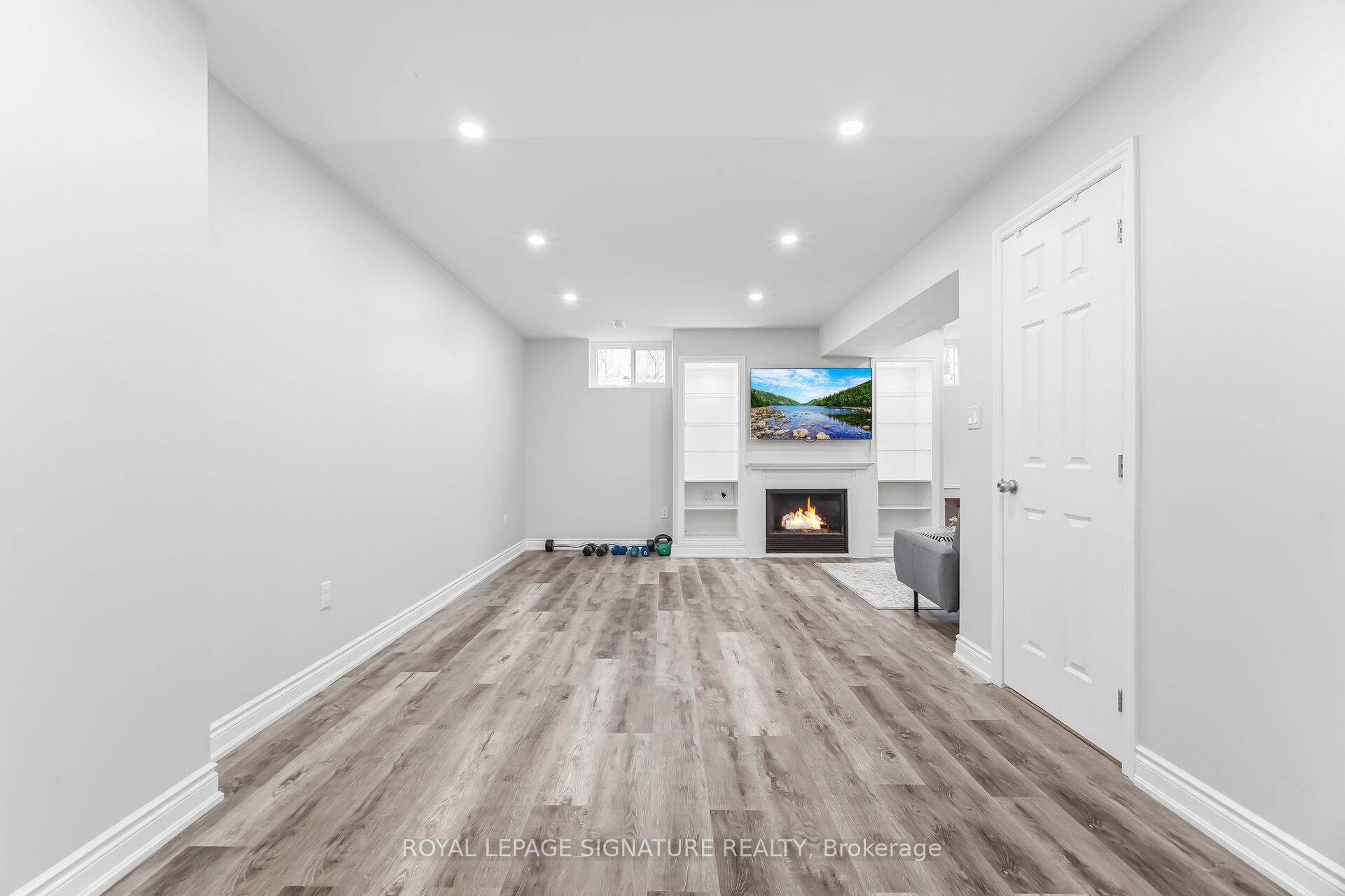 









34


Lorraine

Crescent,
Brampton,




ON
L6S 2R7

