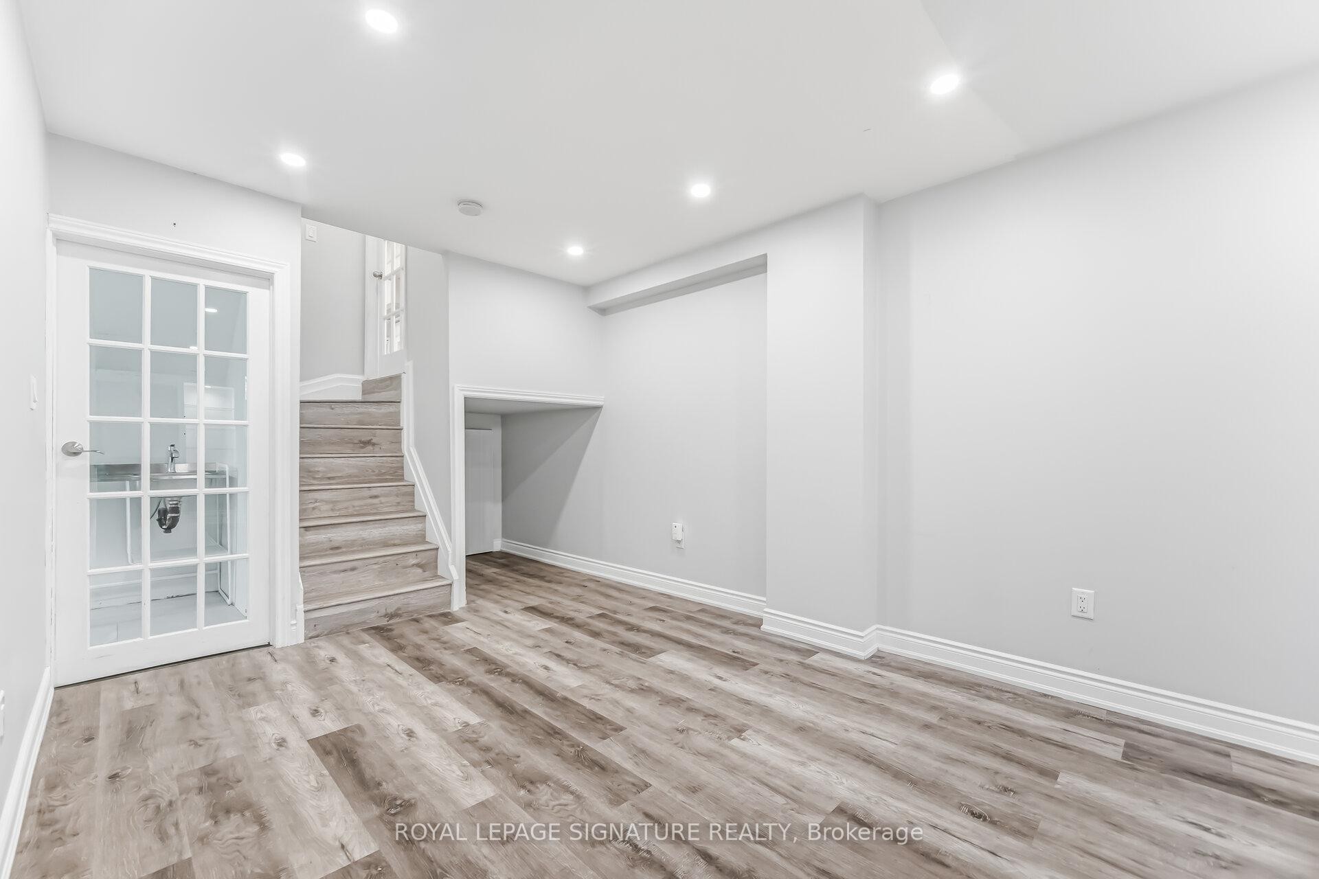 









34


Lorraine

Crescent,
Brampton,




ON
L6S 2R7

