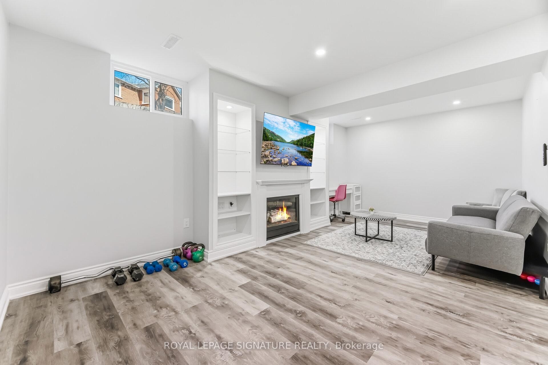 









34


Lorraine

Crescent,
Brampton,




ON
L6S 2R7


