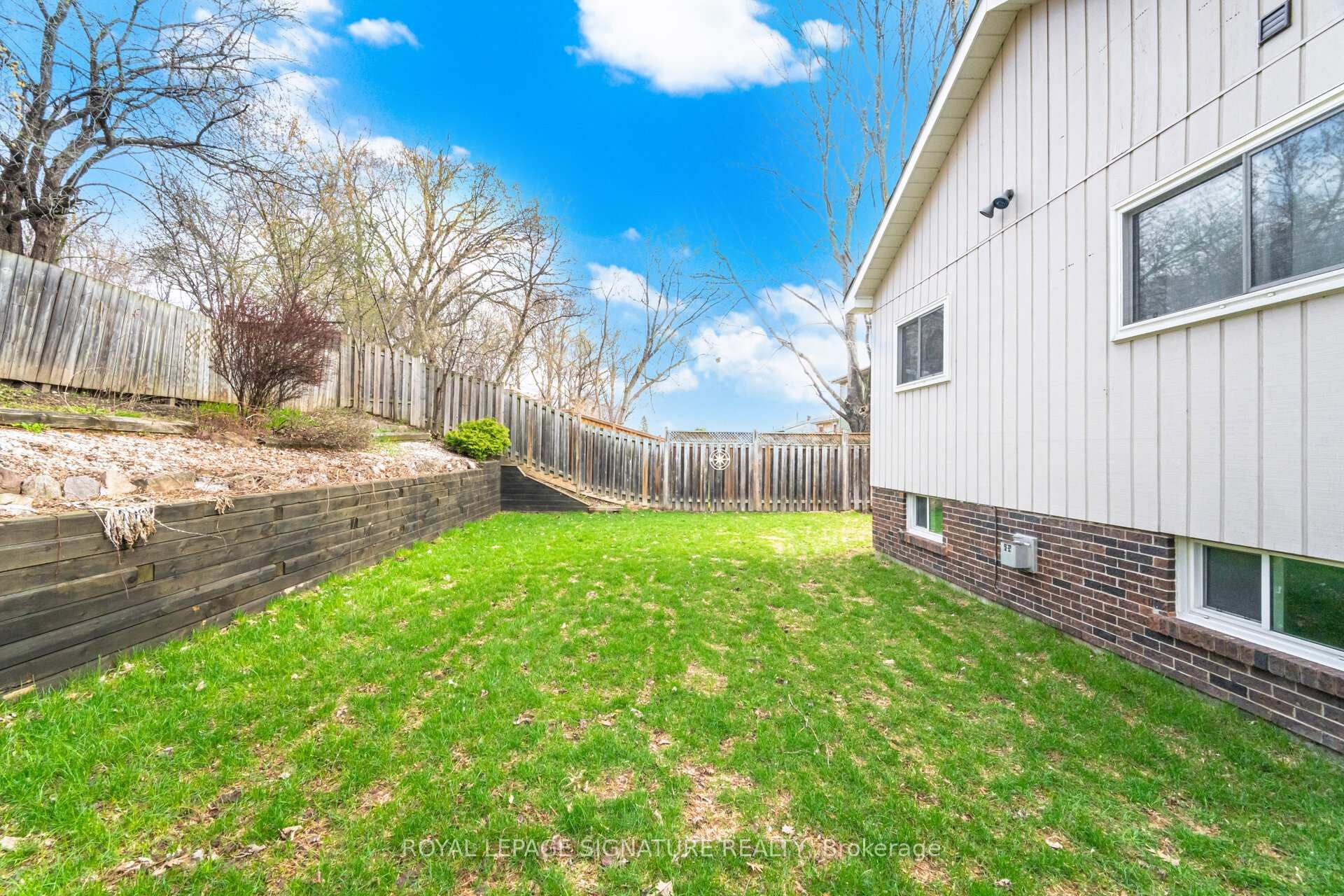 









34


Lorraine

Crescent,
Brampton,




ON
L6S 2R7

