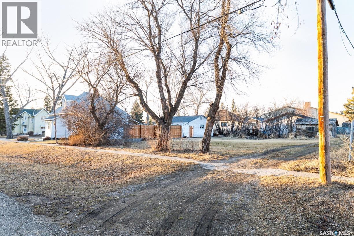 












203 Saskatchewan AVENUE

,
Luseland,







Saskatchewan
S0L2A0

