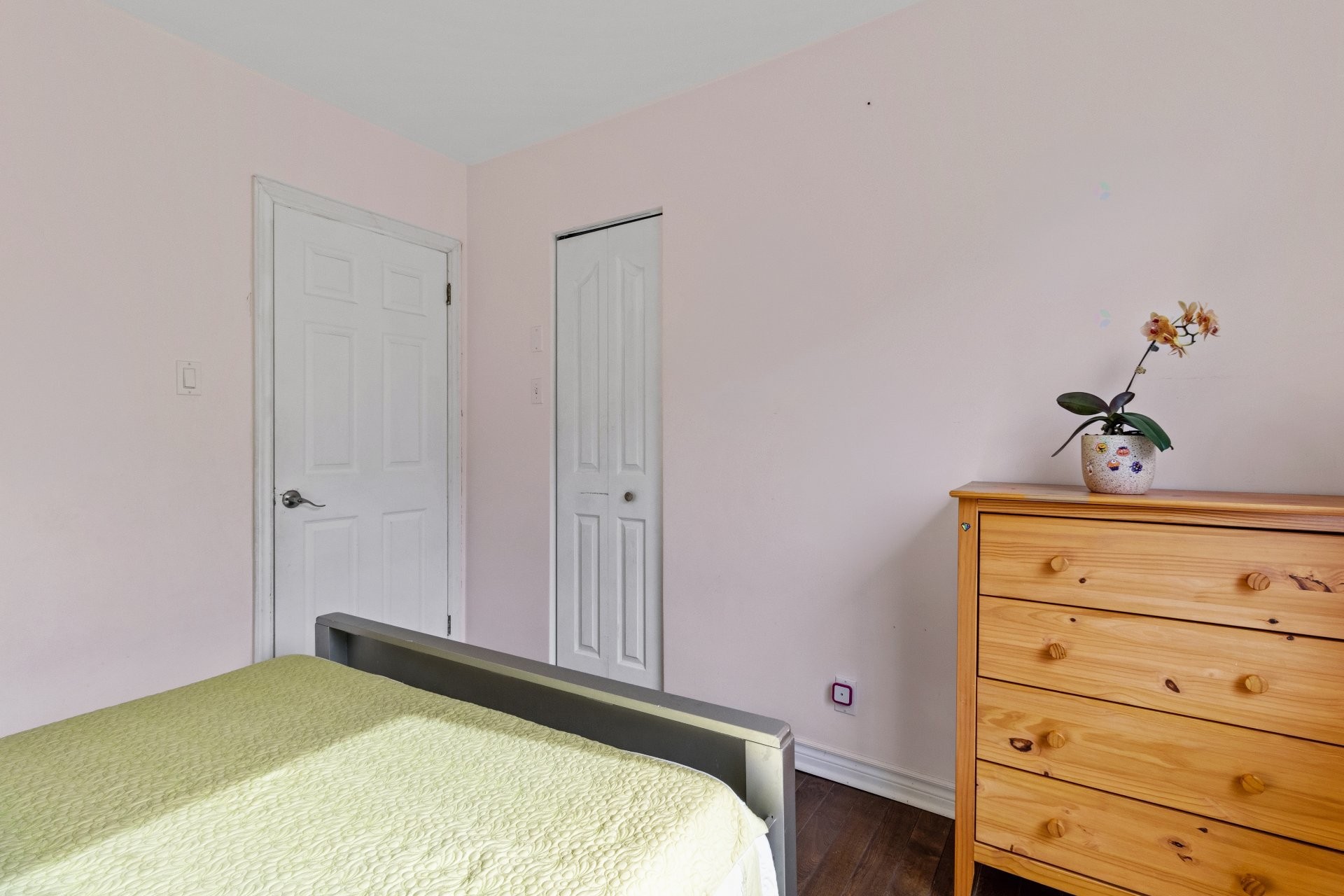 









3874


Rue Bergevin

,
Laval (Saint-Vincent-de-Paul),




QC
H7E2H5

