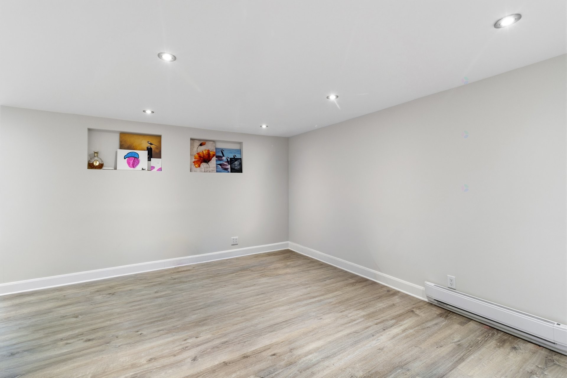 









3874


Rue Bergevin

,
Laval (Saint-Vincent-de-Paul),




QC
H7E2H5

