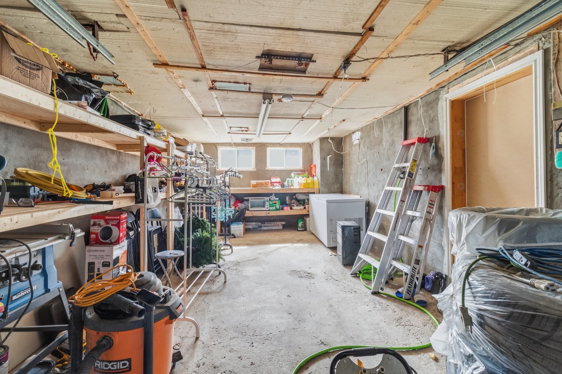 









3874


Rue Bergevin

,
Laval (Saint-Vincent-de-Paul),




QC
H7E2H5

