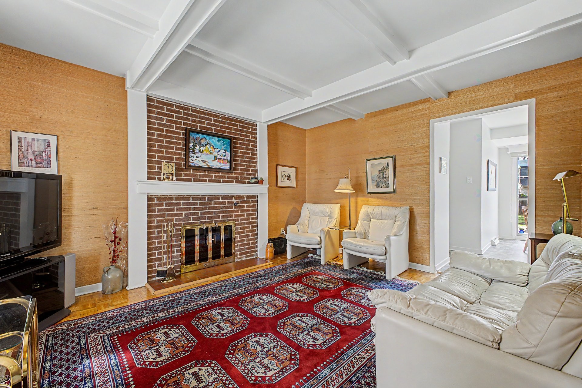 









266


Rue des Vosges

,
Saint-Lambert,




QC
J4S1M2

