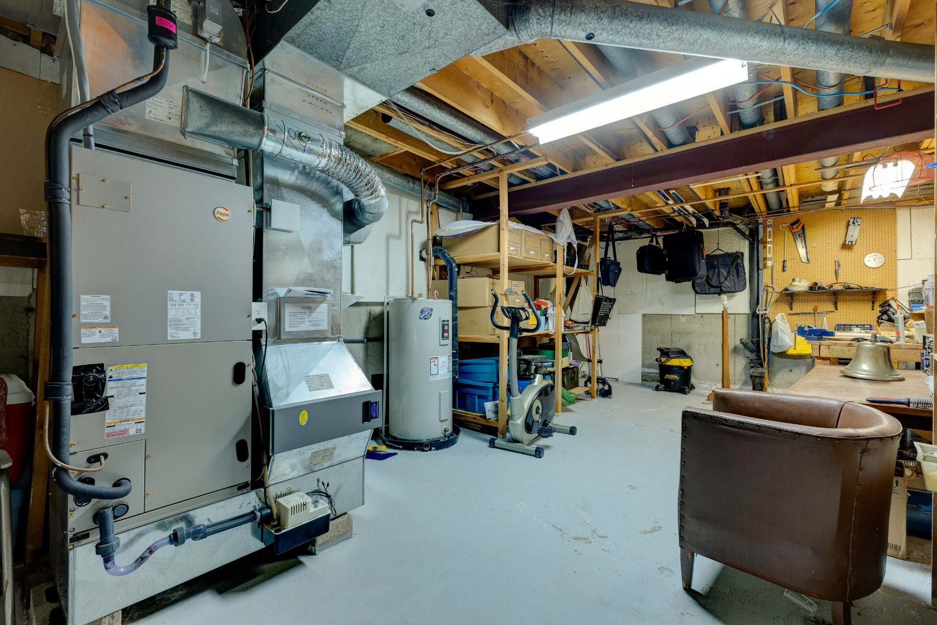 









266


Rue des Vosges

,
Saint-Lambert,




QC
J4S1M2

