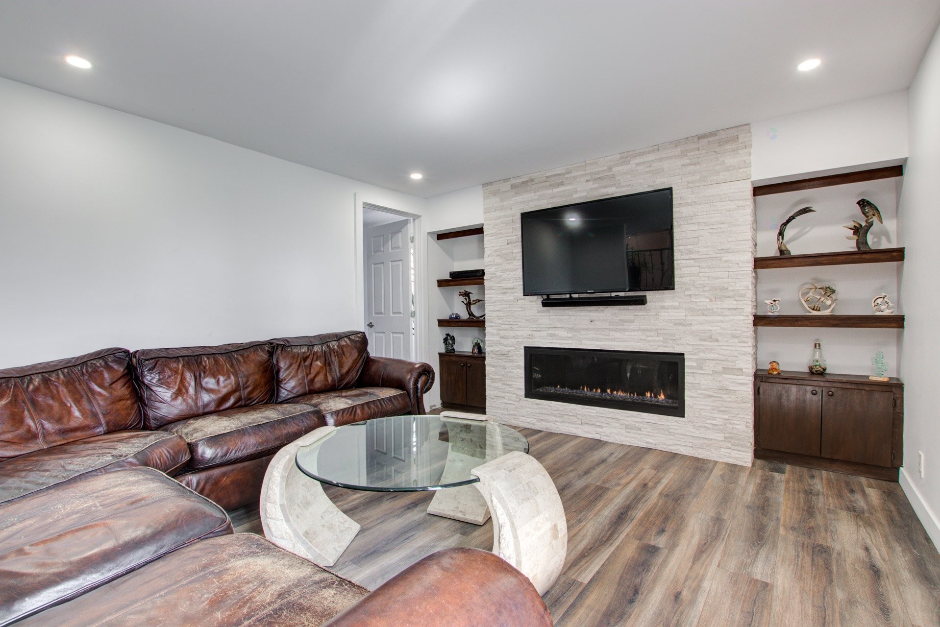 









2974


Rue Blais

,
Longueuil (Le Vieux-Longueuil),




QC
J4M1K6

