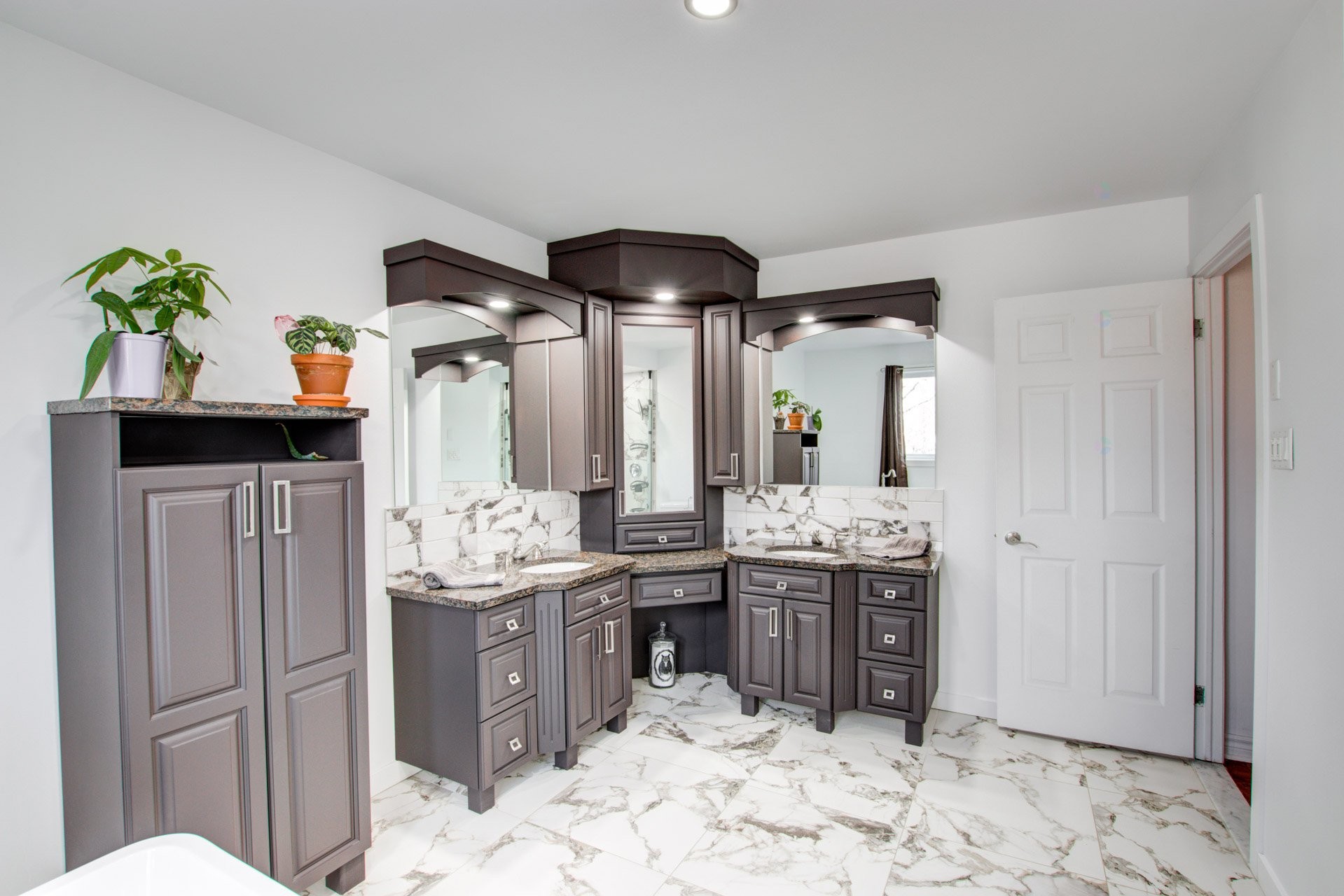 









2974


Rue Blais

,
Longueuil (Le Vieux-Longueuil),




QC
J4M1K6

