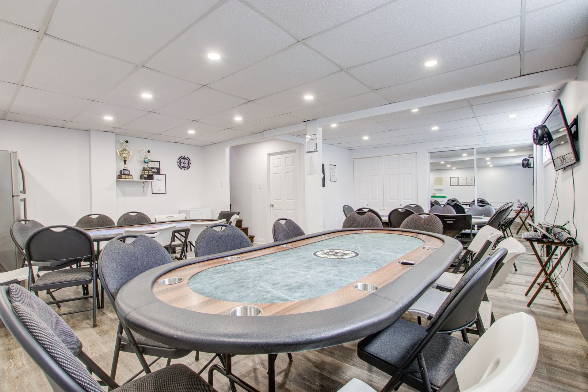 









2974


Rue Blais

,
Longueuil (Le Vieux-Longueuil),




QC
J4M1K6

