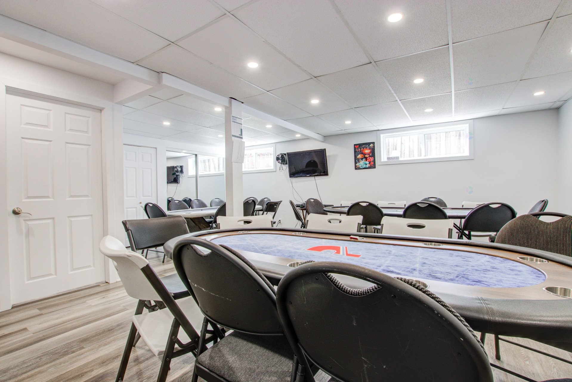









2974


Rue Blais

,
Longueuil (Le Vieux-Longueuil),




QC
J4M1K6

