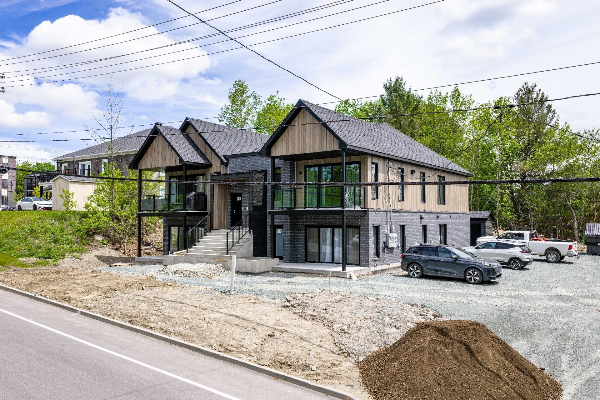 









1156

 - 1162


Rue McCrea

,
Sherbrooke (Les Nations),




QC
J1L0K3

