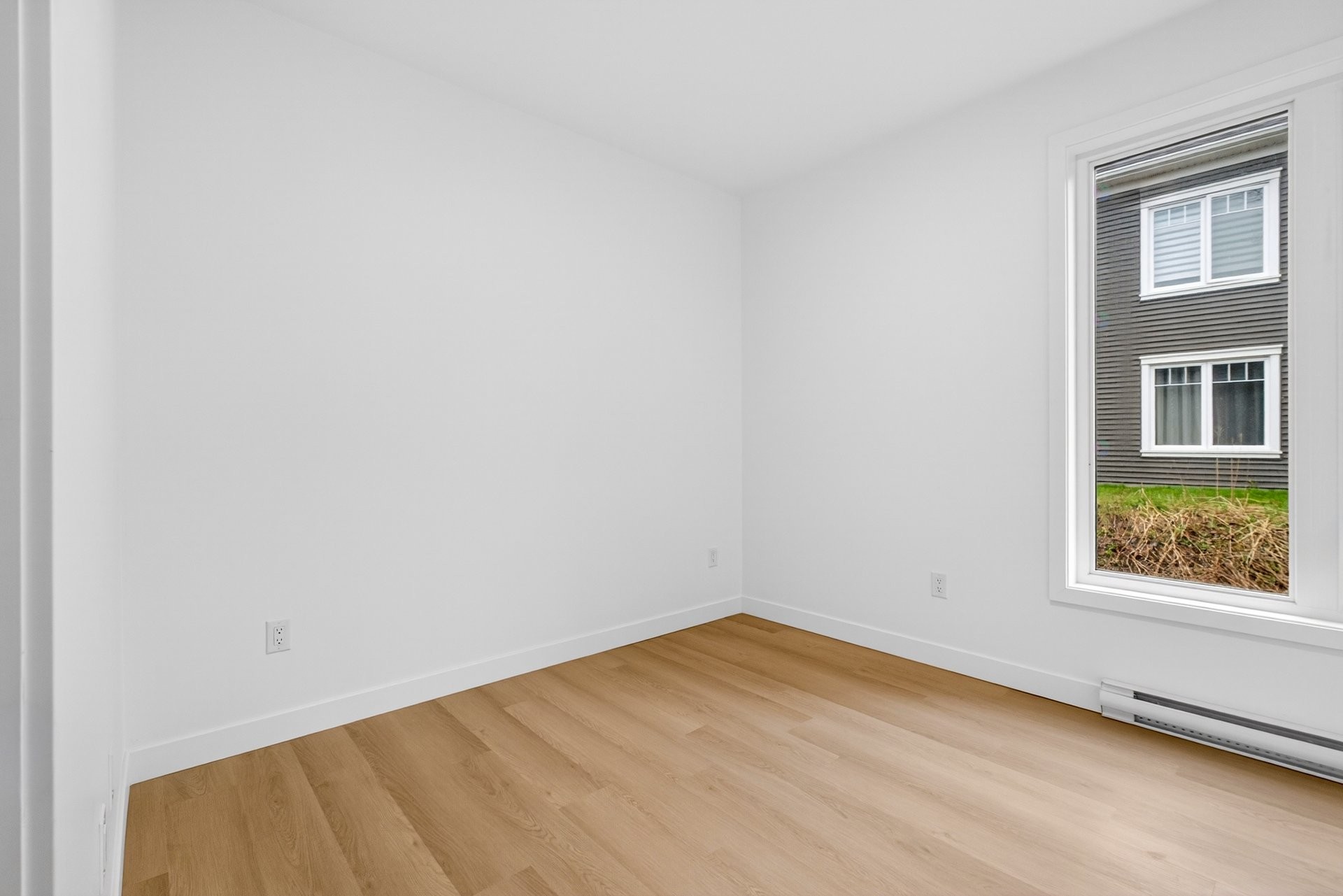









1176

 - 1182


Rue McCrea

,
Sherbrooke (Les Nations),




QC
J1L2N5

