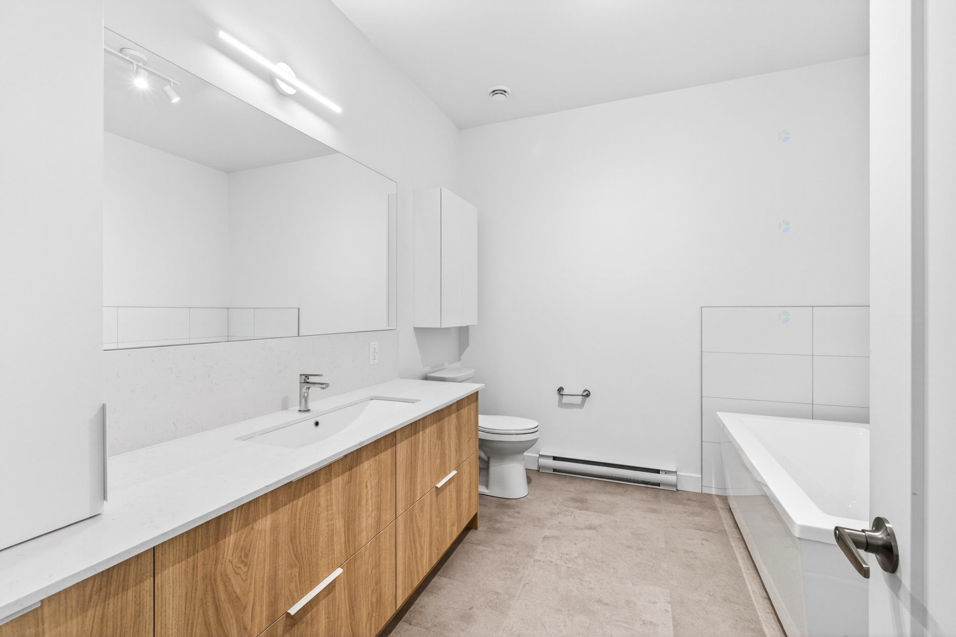 









1176

 - 1182


Rue McCrea

,
Sherbrooke (Les Nations),




QC
J1L2N5

