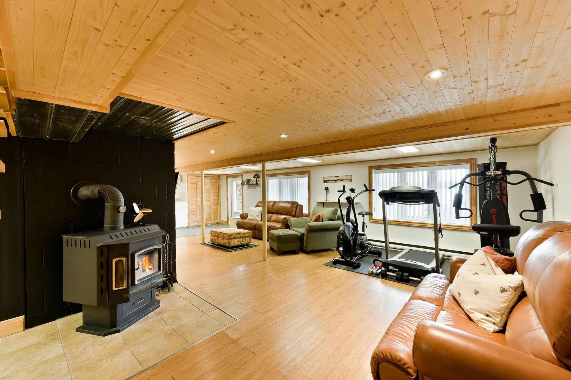 









168


Ch. Allard

,
Coaticook,




QC
J1A2S4

