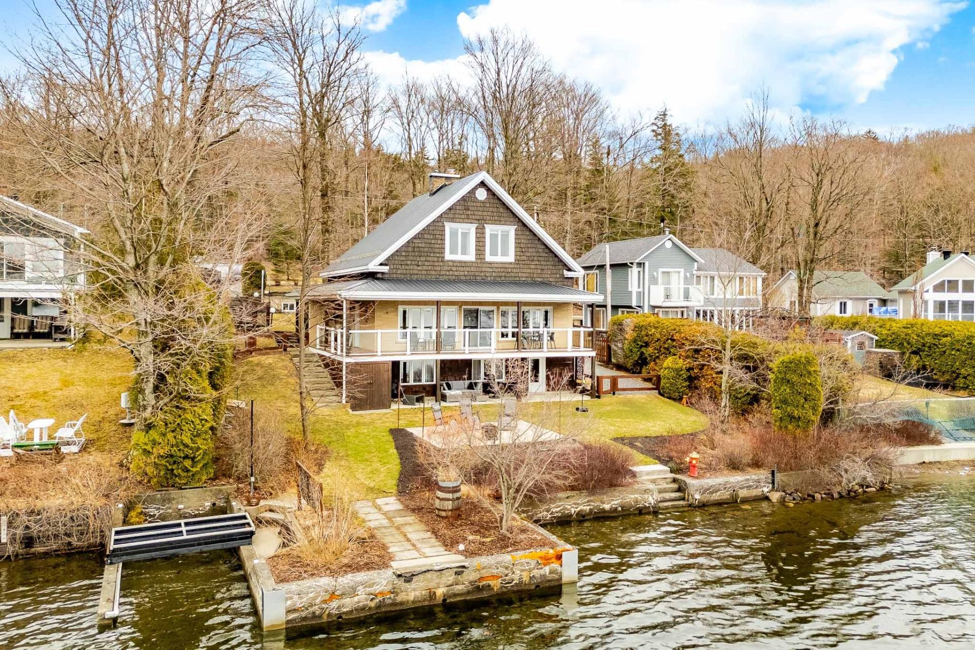 









168


Ch. Allard

,
Coaticook,




QC
J1A2S4

