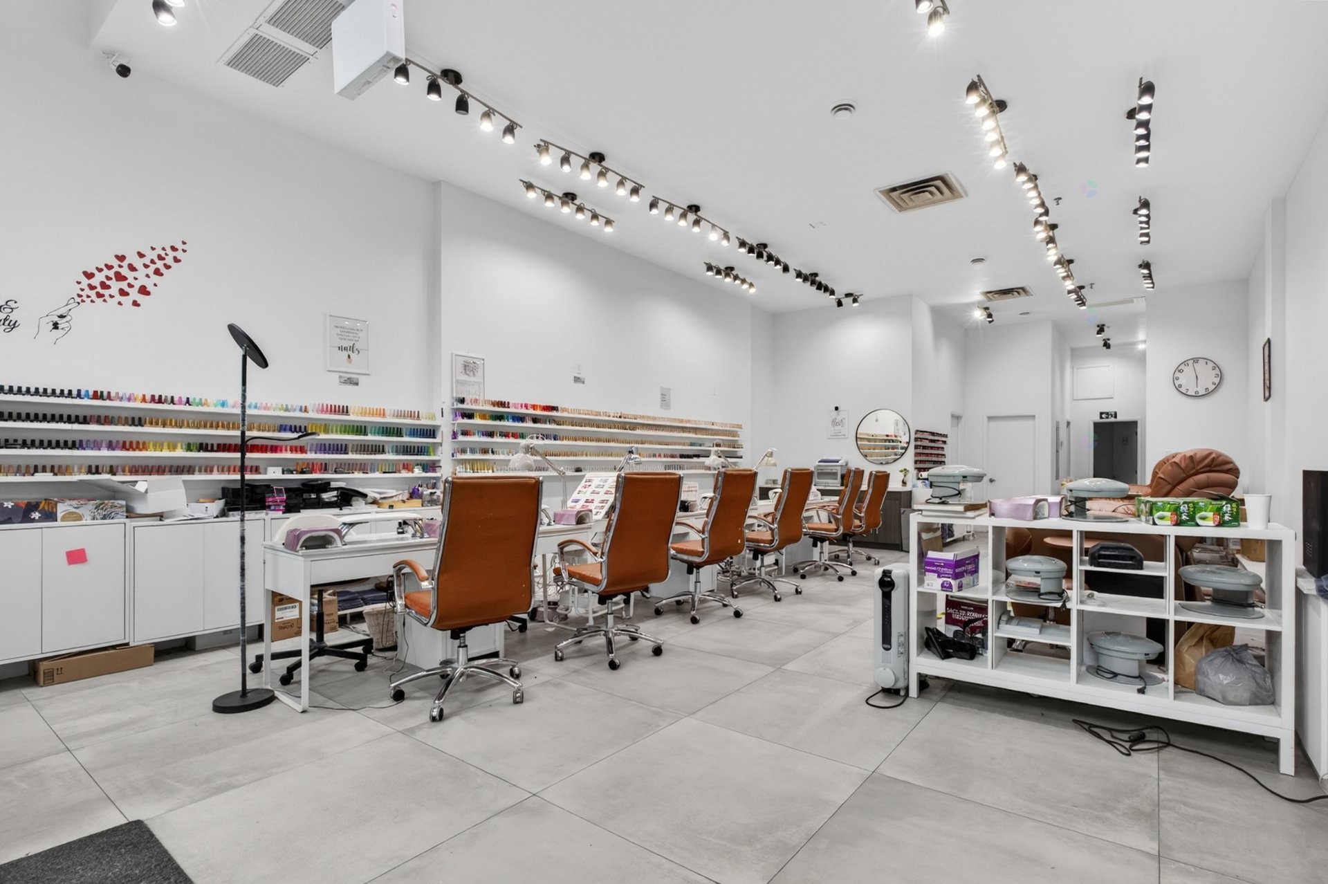 









2008


Boul. St-Laurent

,
Montréal (Ville-Marie),




QC
H2X2T2

