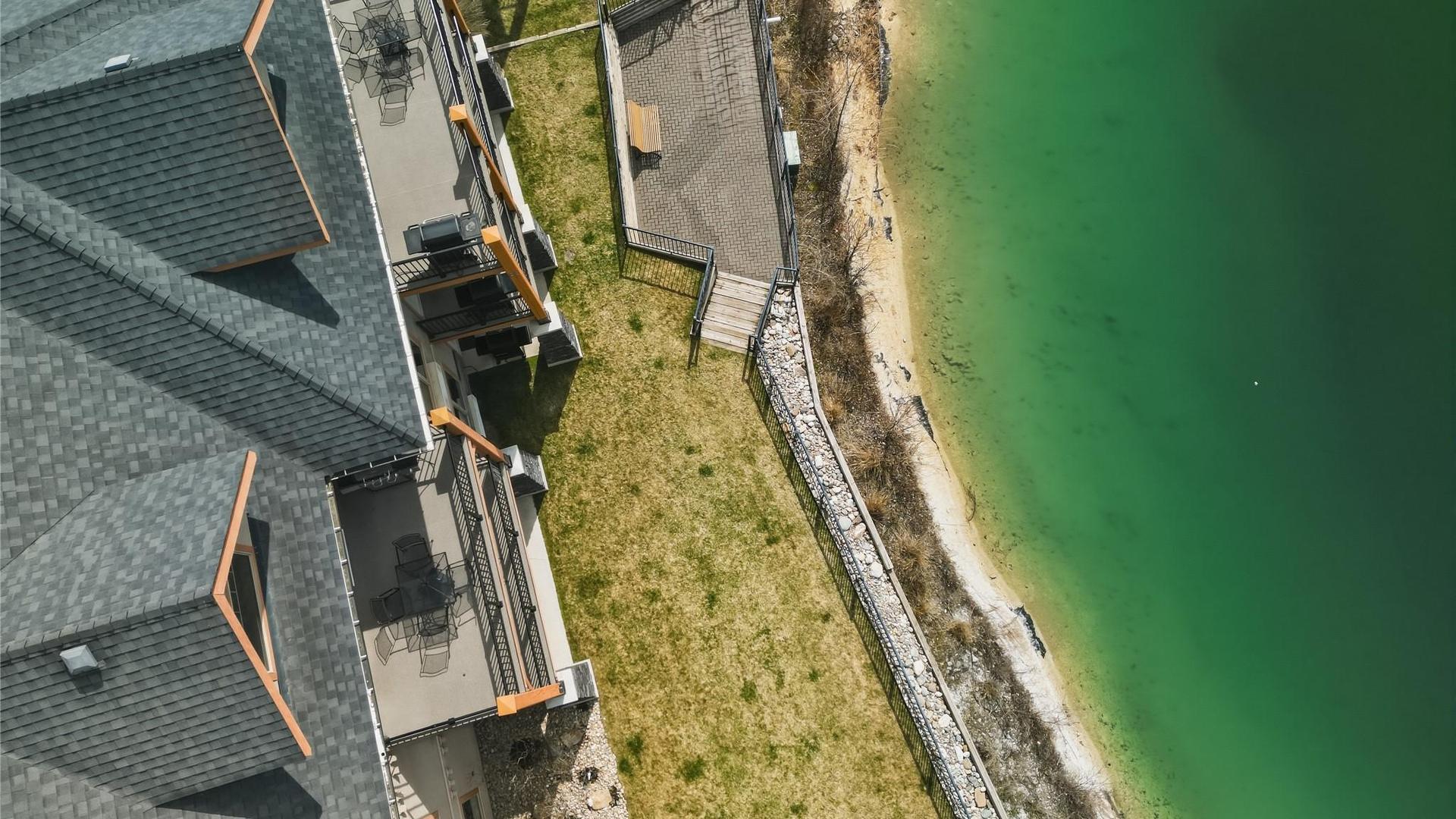 









600


Bighorn

Boulevard,
Radium Hot Springs,




BC
V0A 1M0

