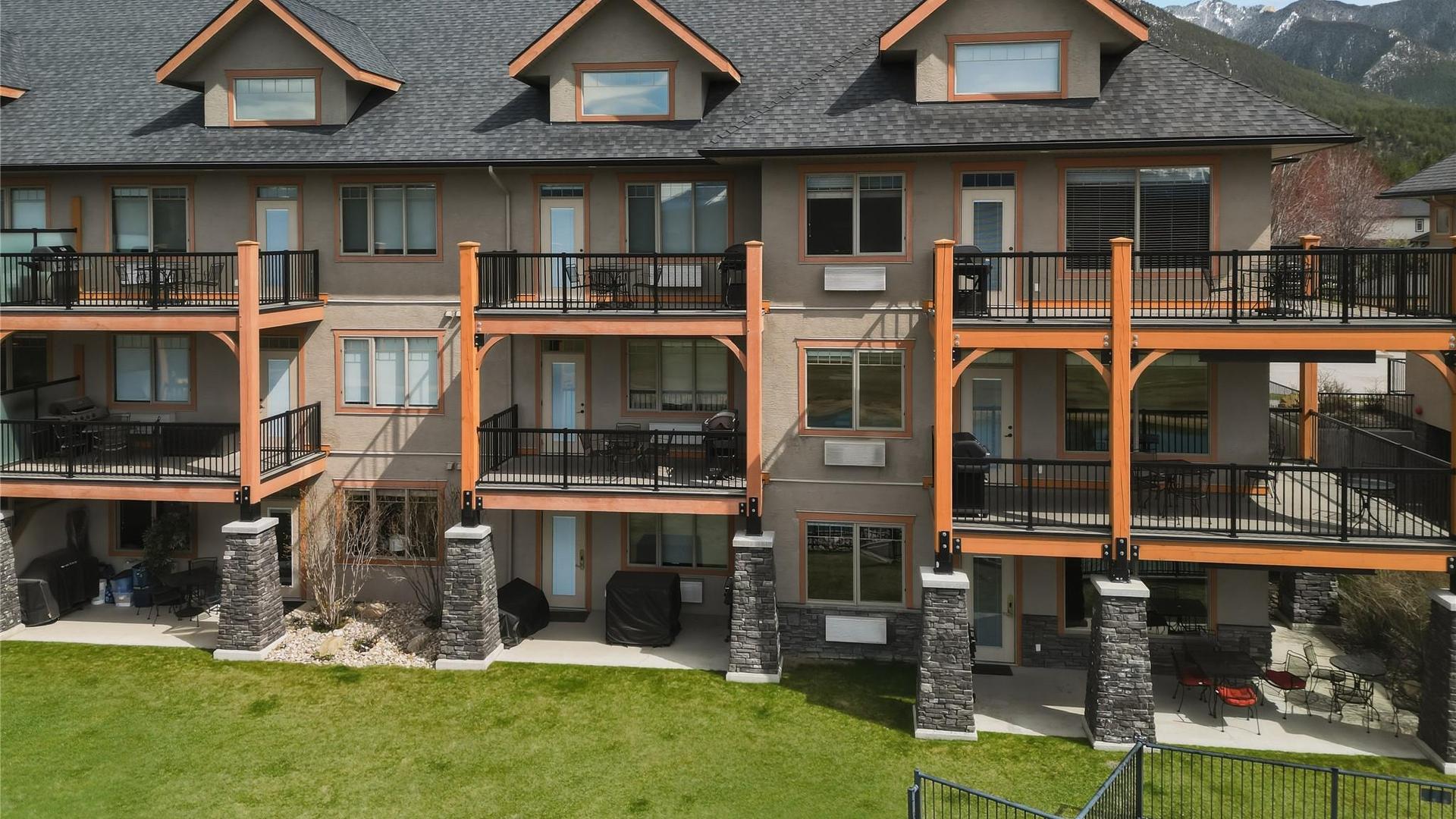 









600


Bighorn

Boulevard,
Radium Hot Springs,




BC
V0A 1M0

