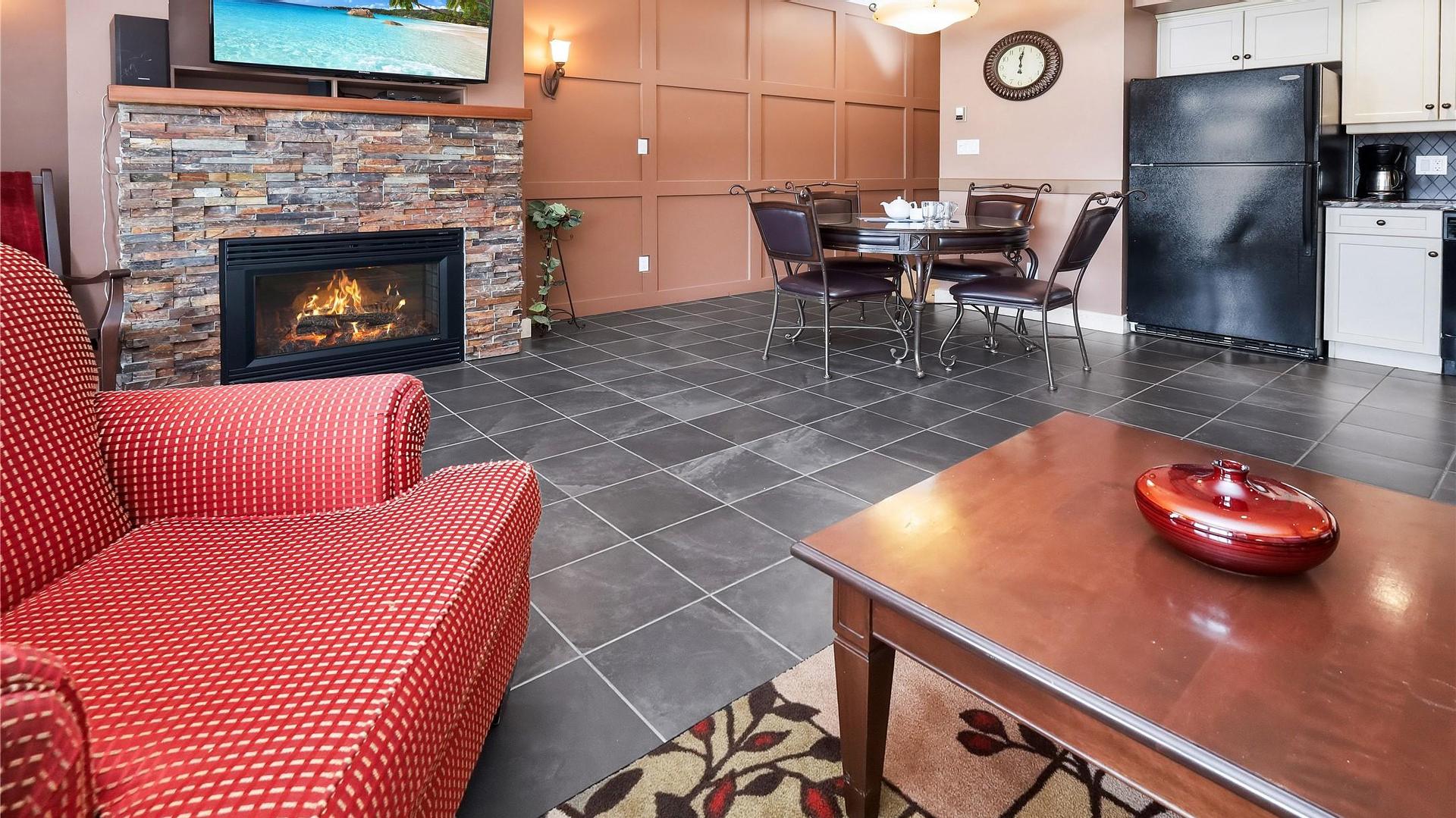









600


Bighorn

Boulevard,
Radium Hot Springs,




BC
V0A 1M0

