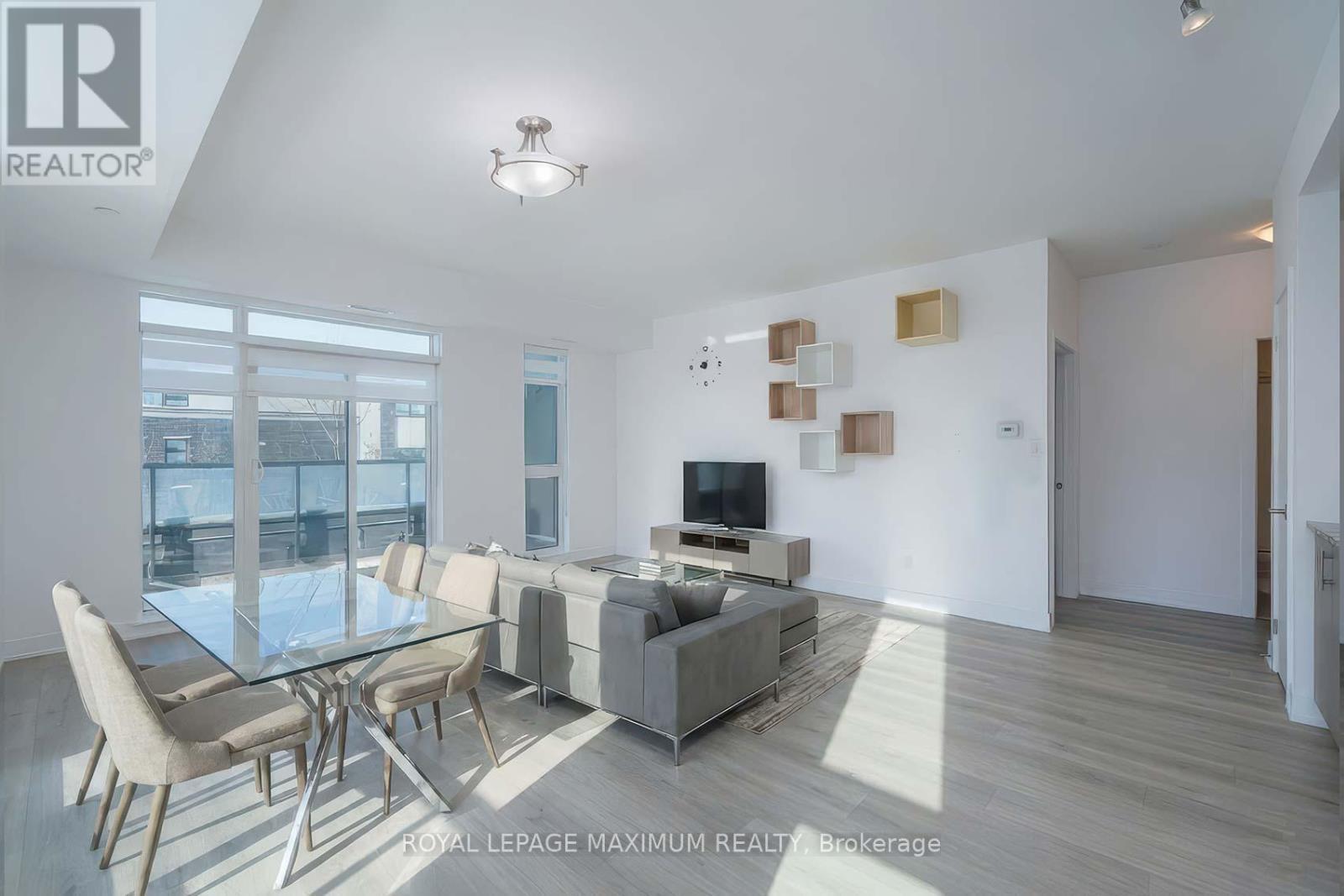 












210 - 1 CLIMO LANE

,
Markham,




Ontario
L6E0V8

