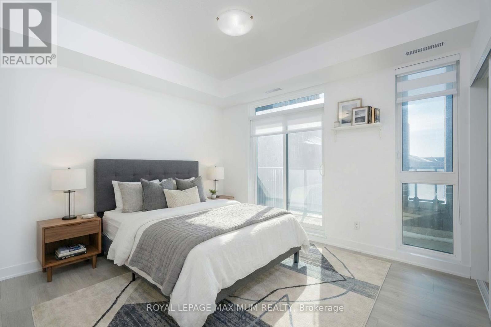 












210 - 1 CLIMO LANE

,
Markham,




Ontario
L6E0V8

