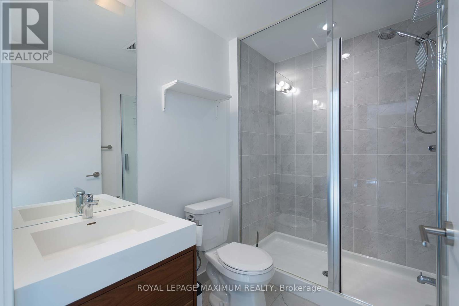 












210 - 1 CLIMO LANE

,
Markham,




Ontario
L6E0V8

