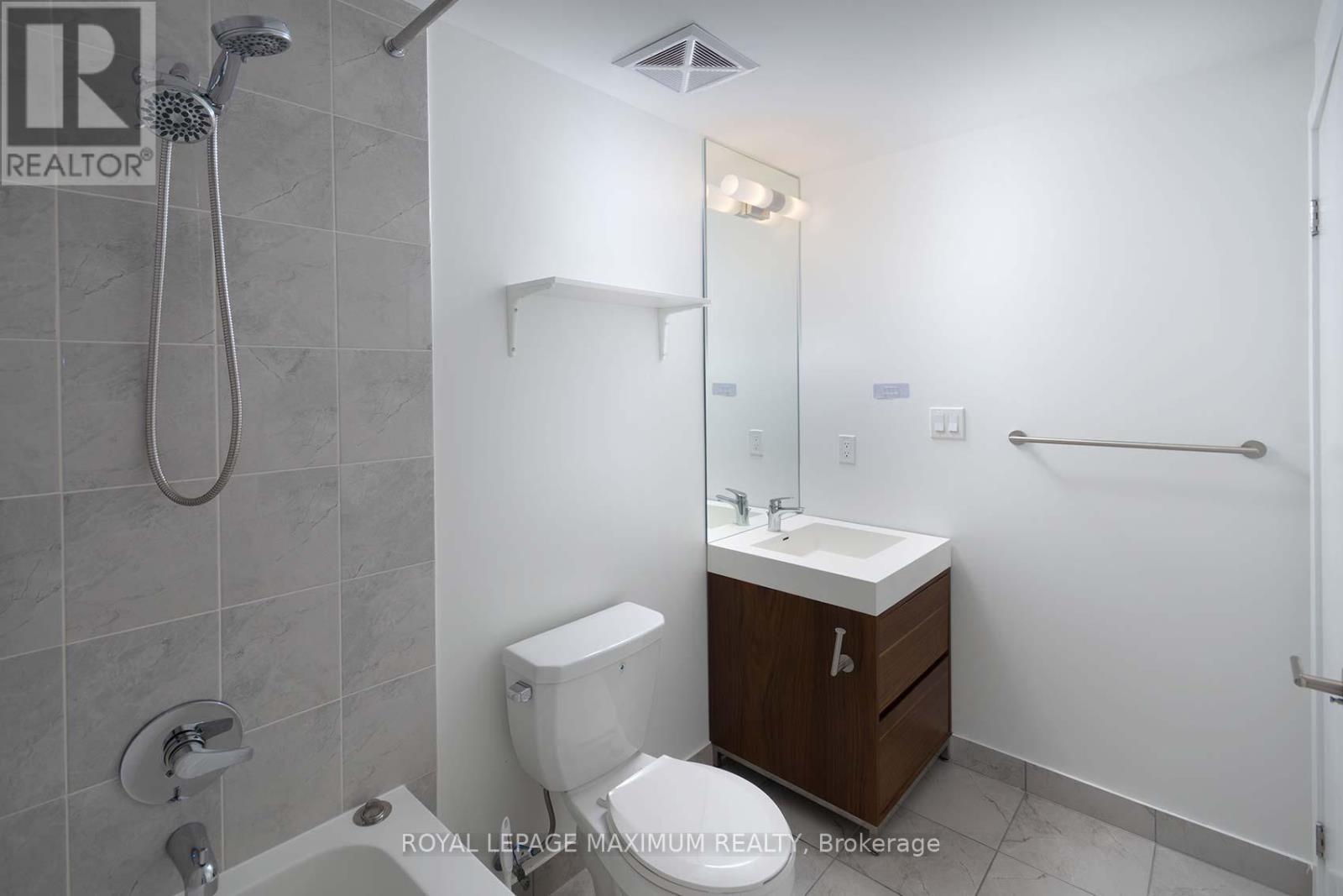 












210 - 1 CLIMO LANE

,
Markham,




Ontario
L6E0V8

