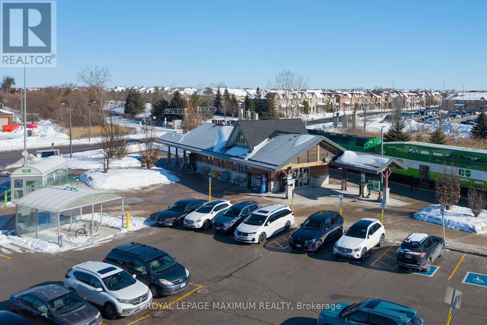 












210 - 1 CLIMO LANE

,
Markham,




Ontario
L6E0V8

