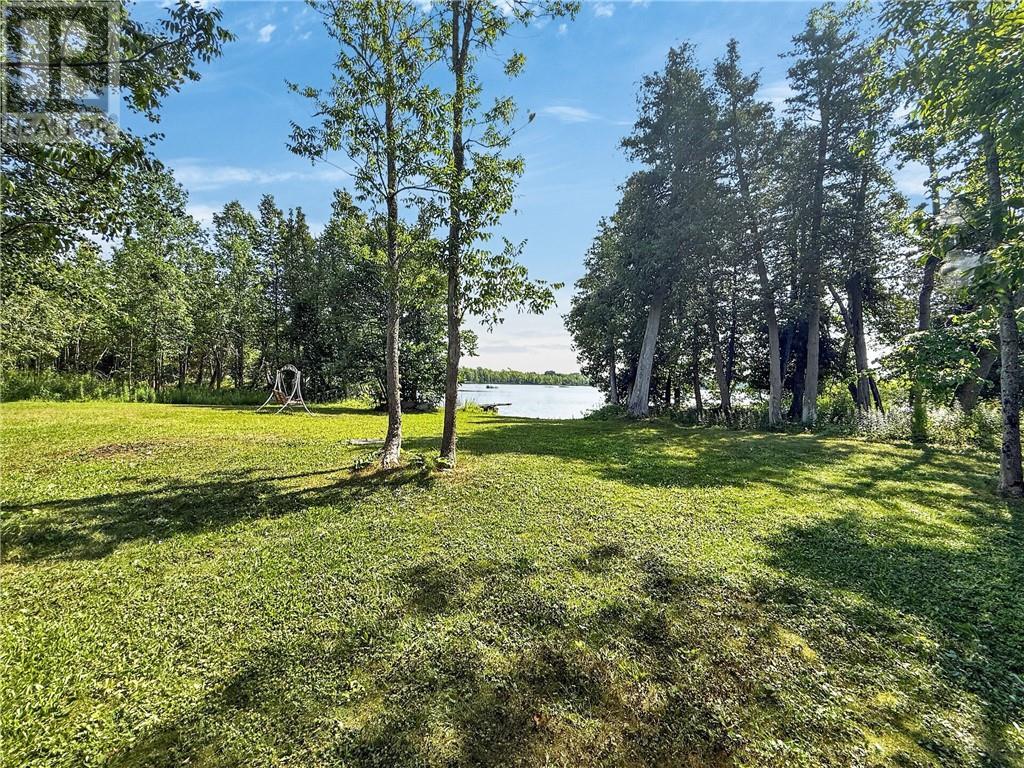 












10965 Highway 540

,
Gore Bay, Manitoulin Island,




Ontario
P0P1H0

