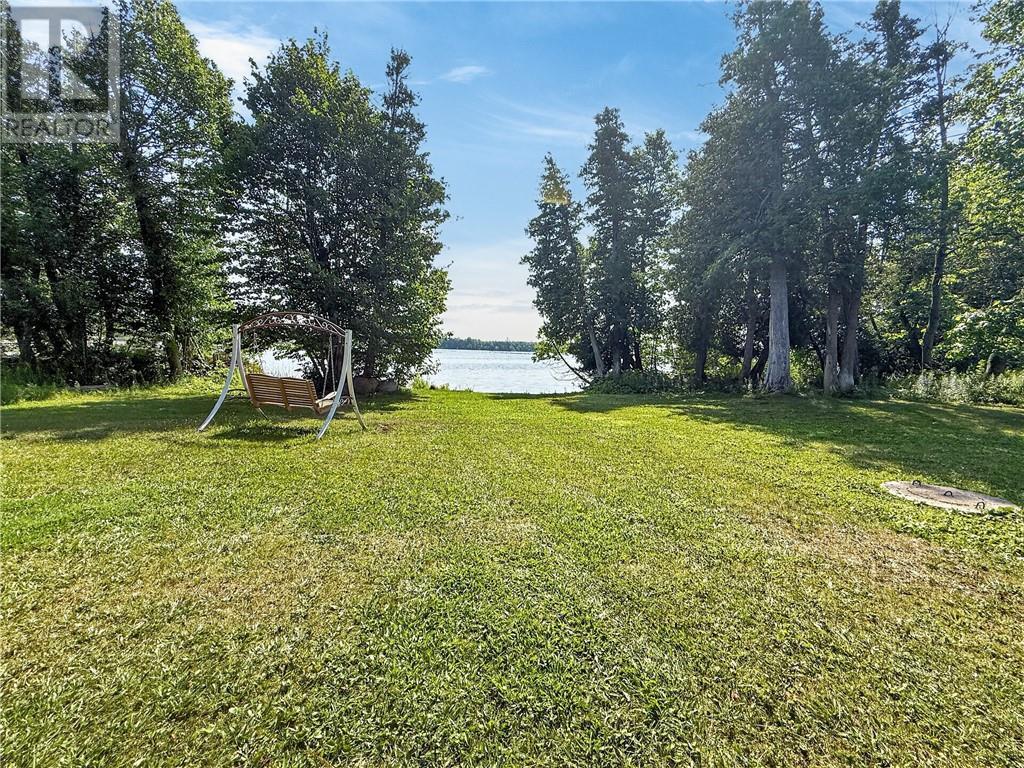 












10965 Highway 540

,
Gore Bay, Manitoulin Island,




Ontario
P0P1H0

