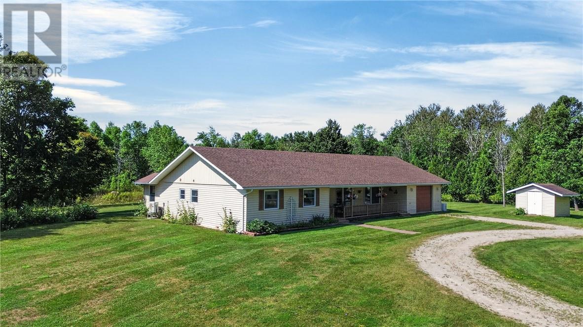 












10965 Highway 540

,
Gore Bay, Manitoulin Island,




Ontario
P0P1H0

