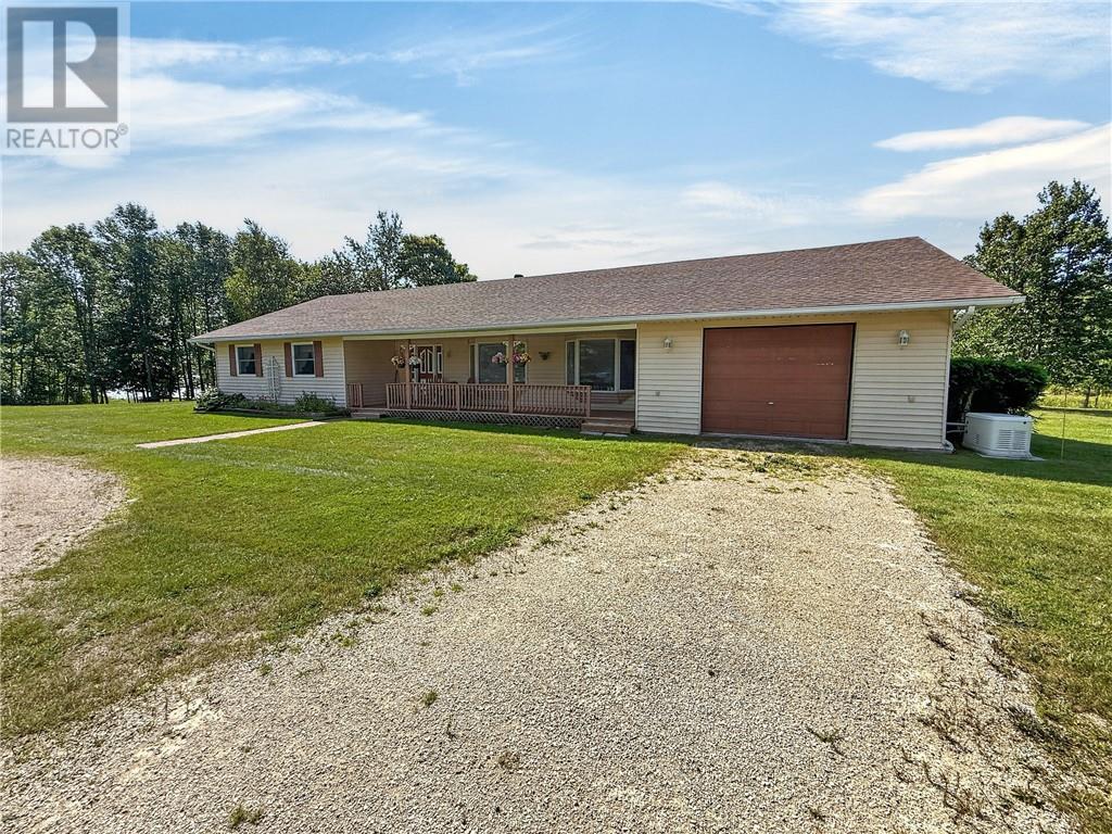 












10965 Highway 540

,
Gore Bay, Manitoulin Island,




Ontario
P0P1H0

