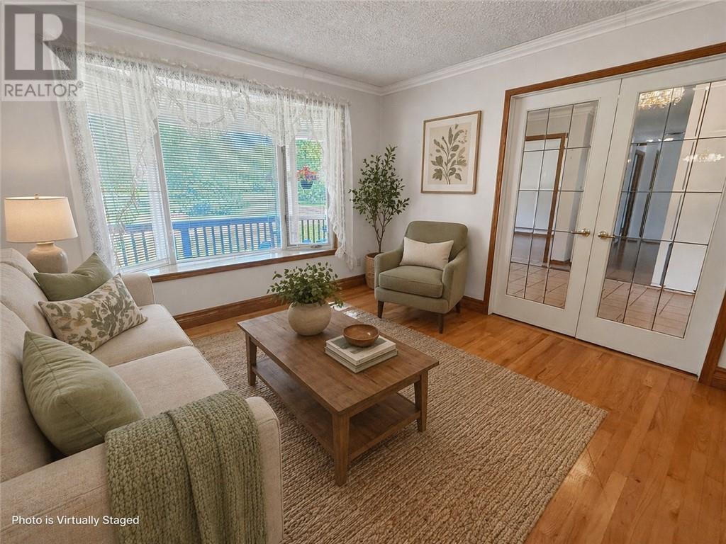 












10965 Highway 540

,
Gore Bay, Manitoulin Island,




Ontario
P0P1H0

