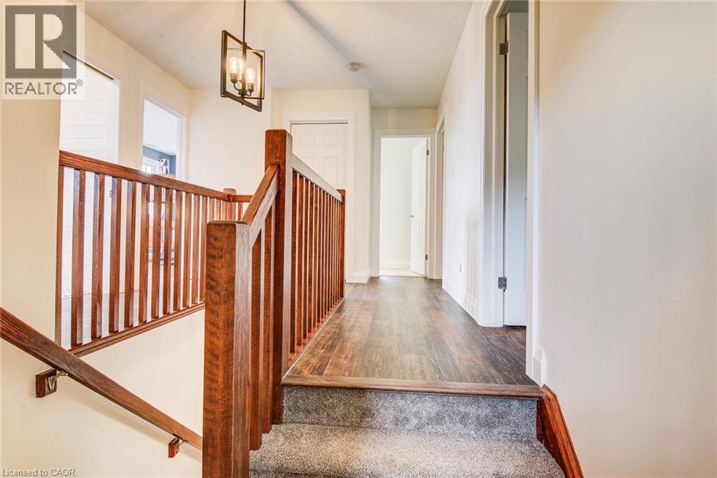 












187 BROOKMEAD Street

,
Elmira,




Ontario
N3B0A2


