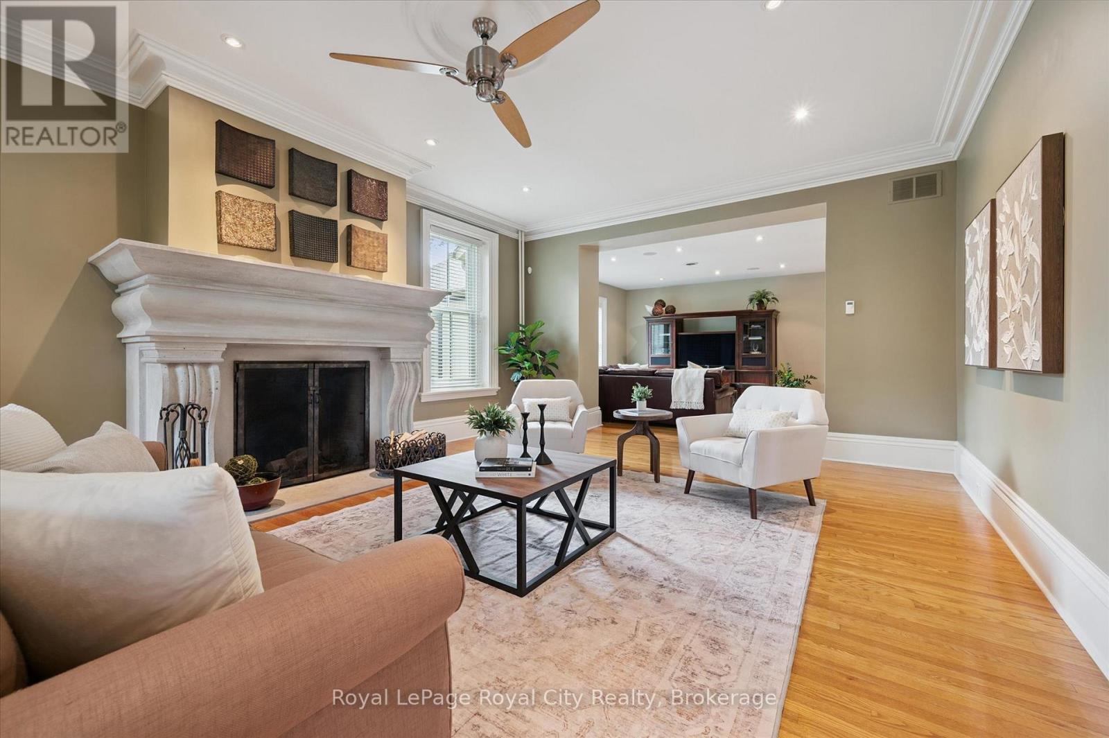 












66 GRANGE STREET

,
Guelph (St. George's),




Ontario
N1E2V2

