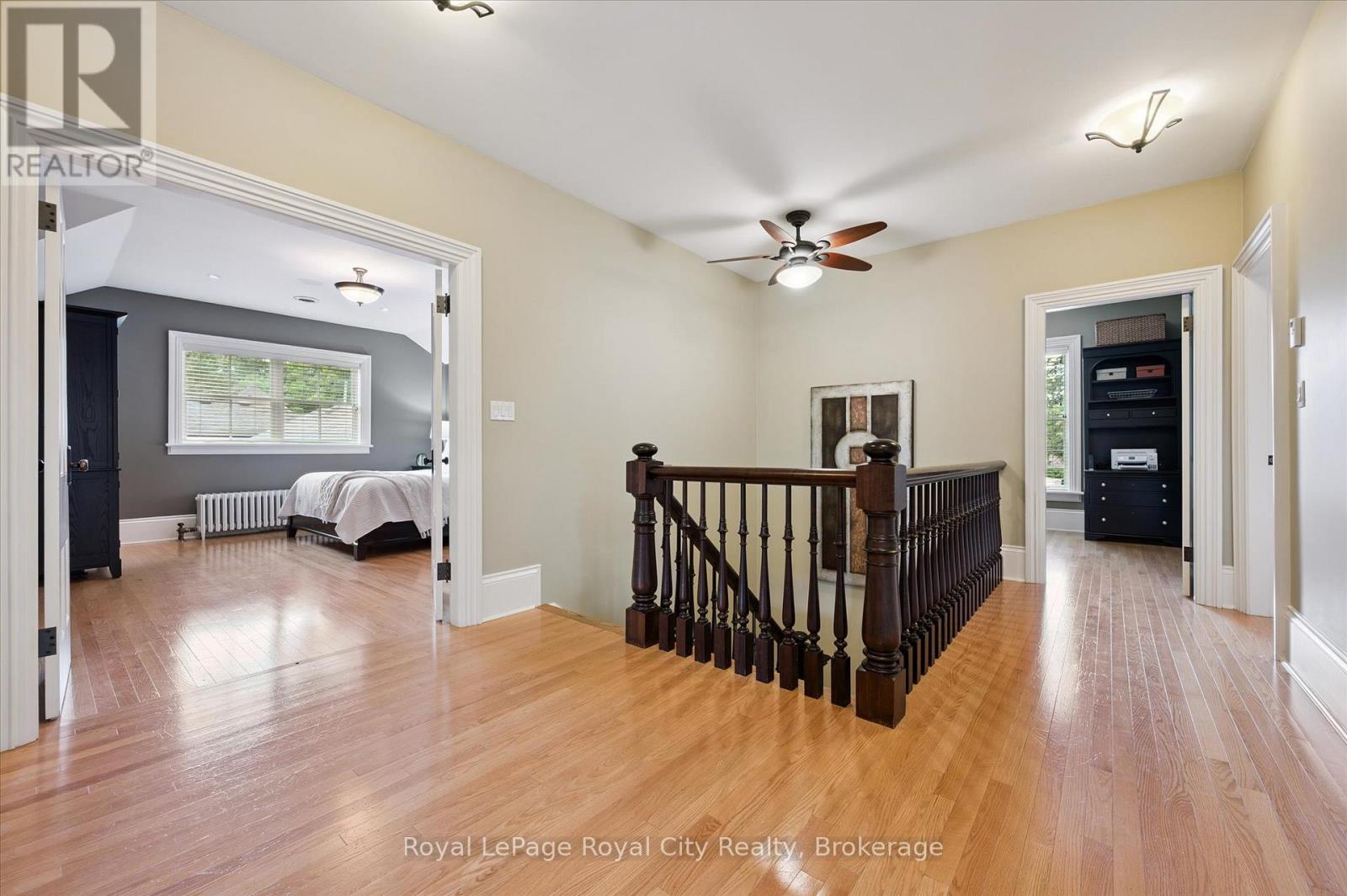 












66 GRANGE STREET

,
Guelph (St. George's),




Ontario
N1E2V2


