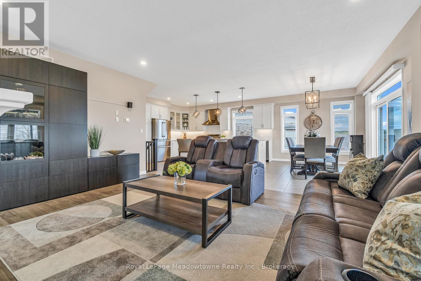 












75 NORMA CRESCENT

,
Guelph (Victoria North),




Ontario
N1E0K6


