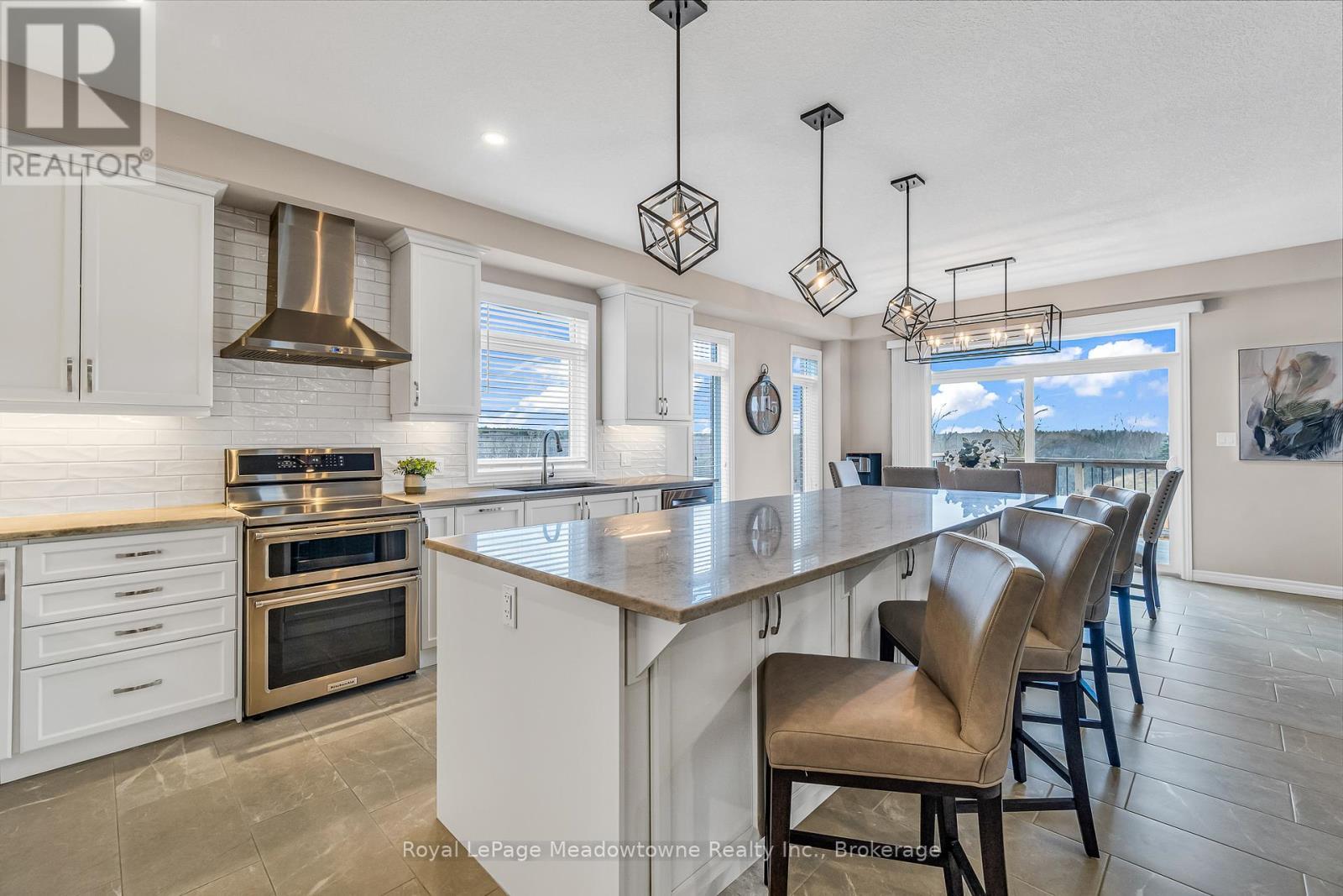












75 NORMA CRESCENT

,
Guelph (Victoria North),




Ontario
N1E0K6

