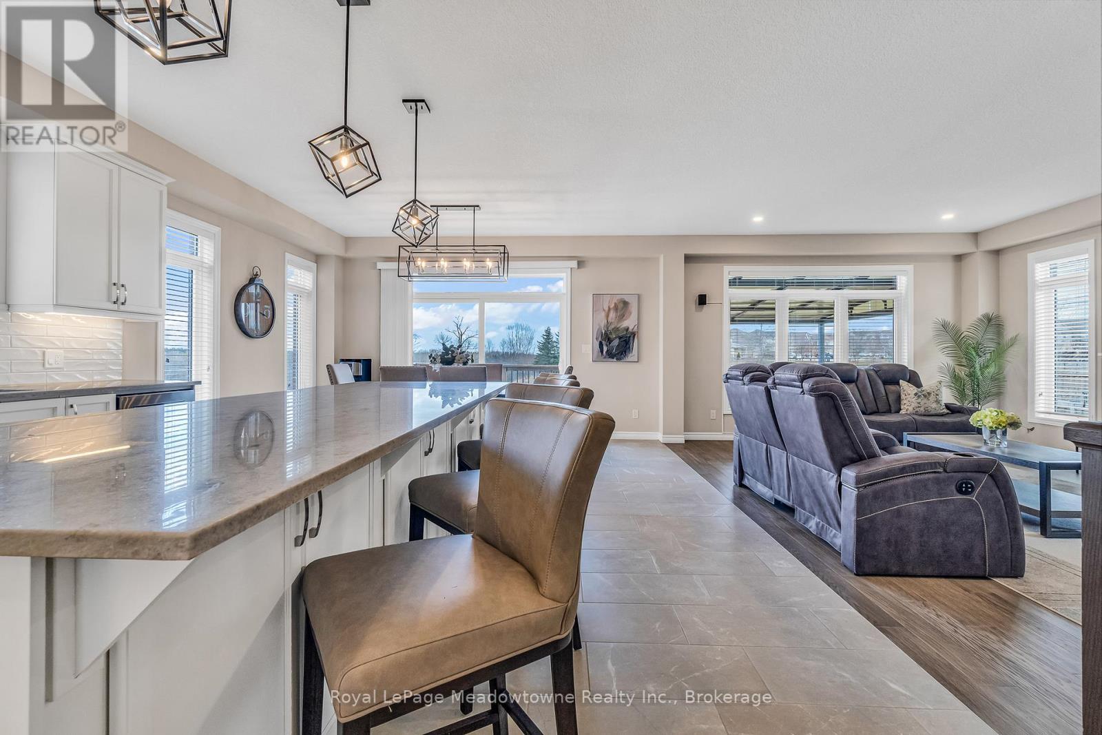 












75 NORMA CRESCENT

,
Guelph (Victoria North),




Ontario
N1E0K6

