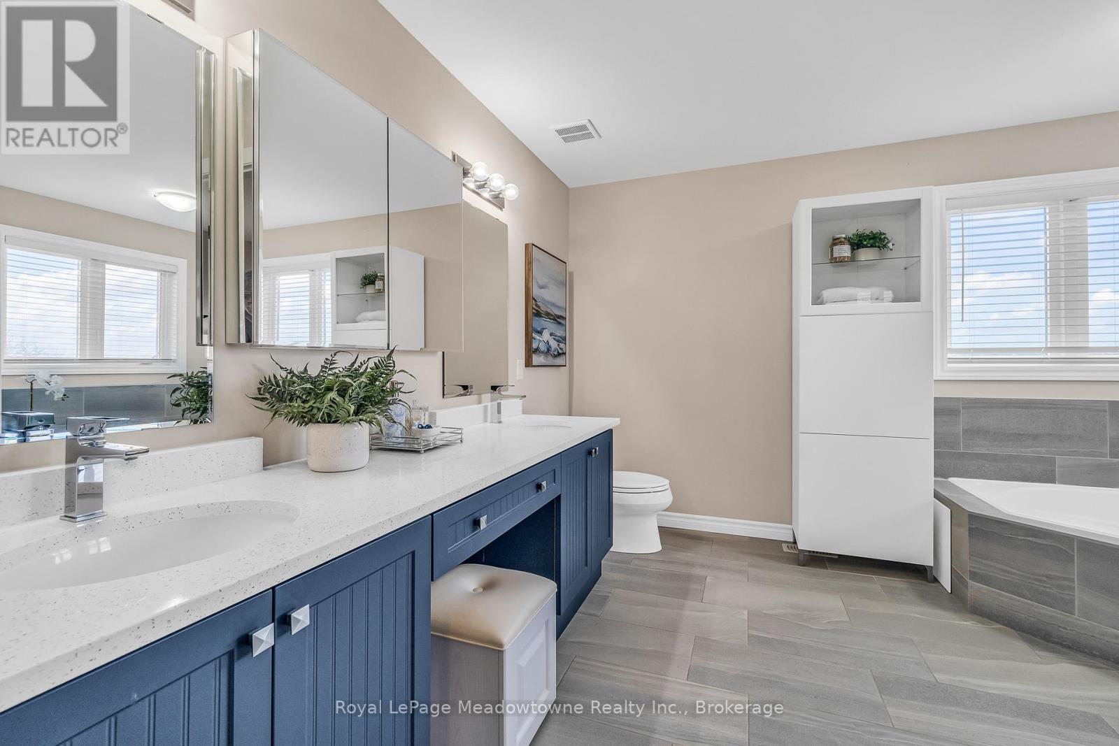 












75 NORMA CRESCENT

,
Guelph (Victoria North),




Ontario
N1E0K6

